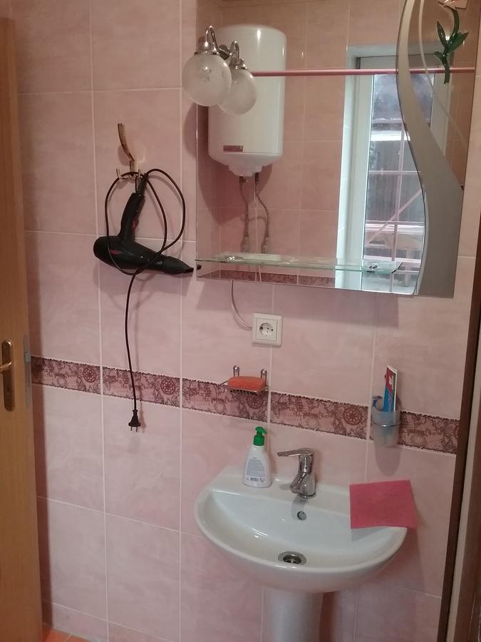 Hostel 777 Kharkiv Eksteriør billede